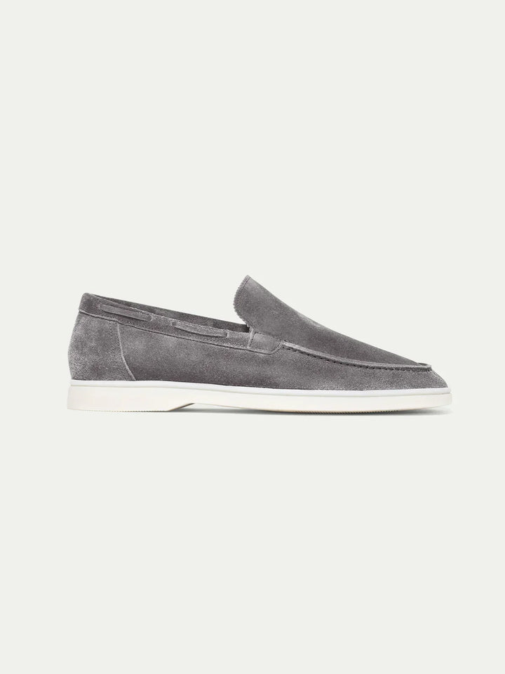 Mocassins de yacht en daim gris, légers et sans lacets Homme