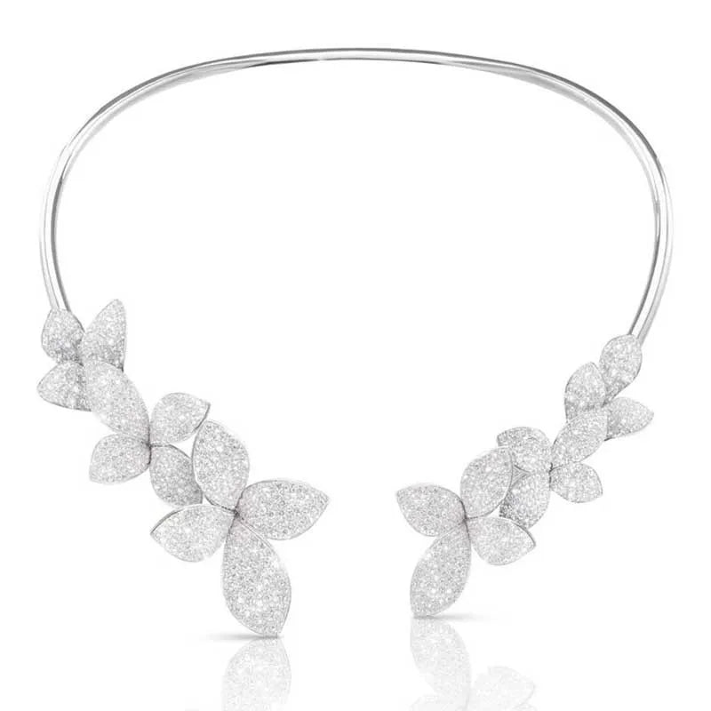 Collier Fleur en Cristal