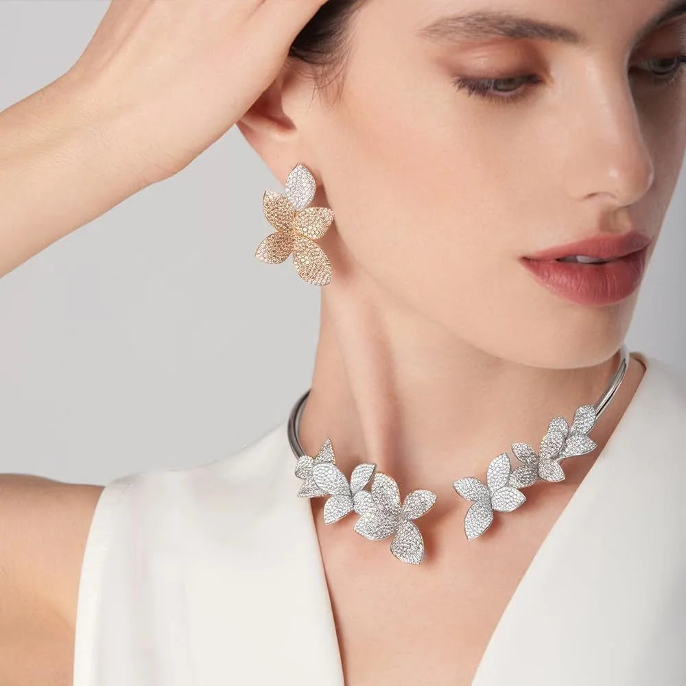 Collier Fleur en Cristal