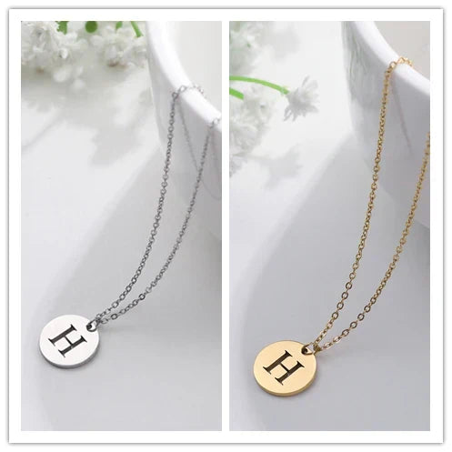 Collier Pendentif Lettre en Or