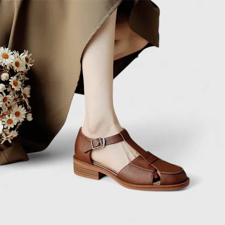 Odile | Souliers Ajourés à Bride en T et Talon Effet Bois