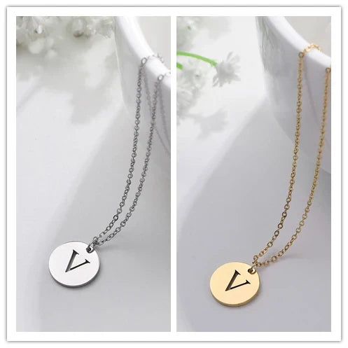 Collier Pendentif Lettre en Or