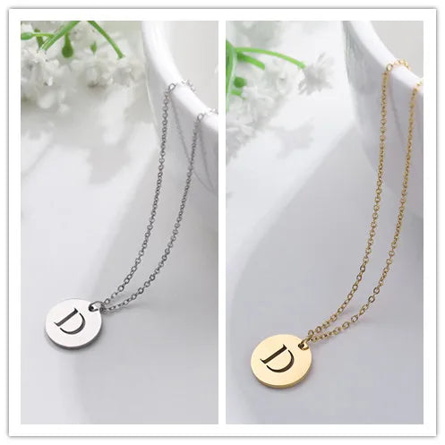 Collier Pendentif Lettre en Or