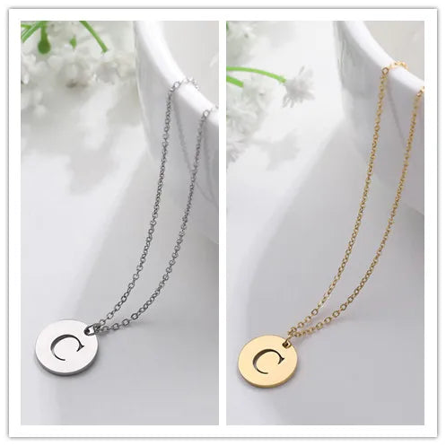 Collier Pendentif Lettre en Or