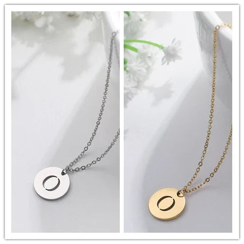 Collier Pendentif Lettre en Or