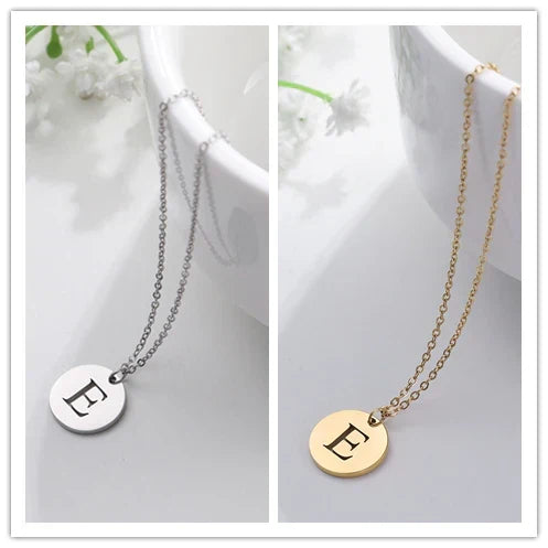 Collier Pendentif Lettre en Or