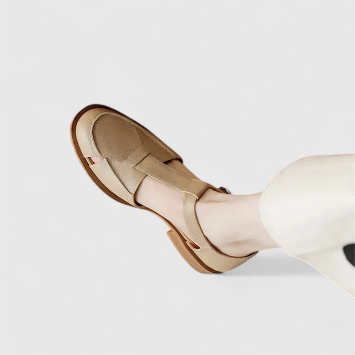 Odile | Souliers Ajourés à Bride en T et Talon Effet Bois