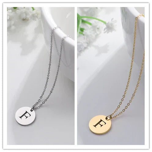 Collier Pendentif Lettre en Or