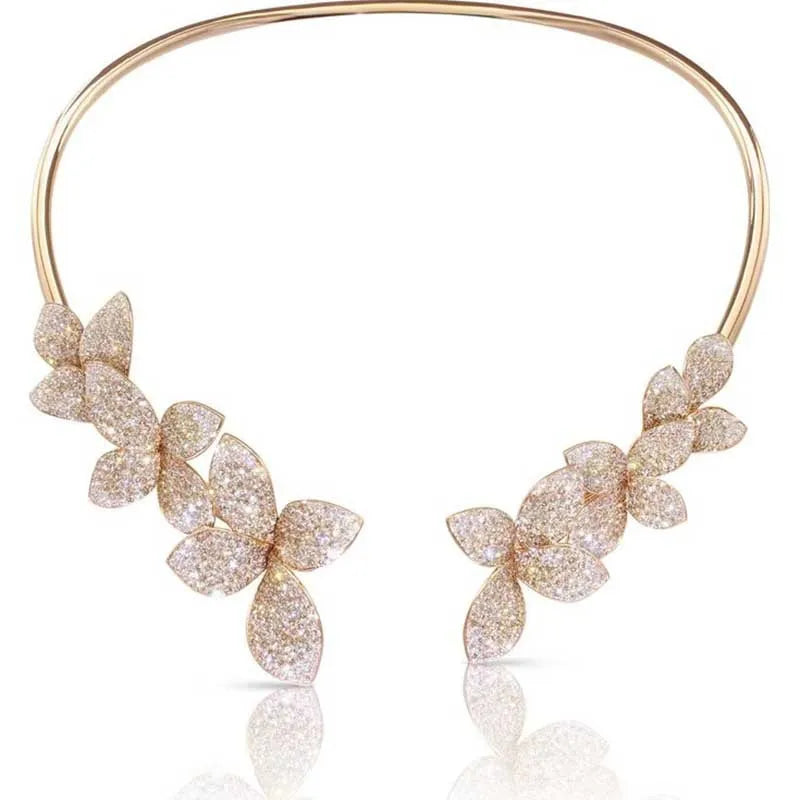 Collier Fleur en Cristal