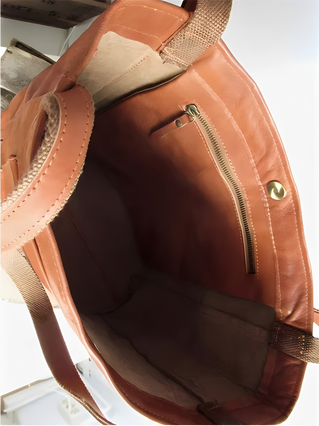 Toni – Sac en Cuir à Doublure Suédée