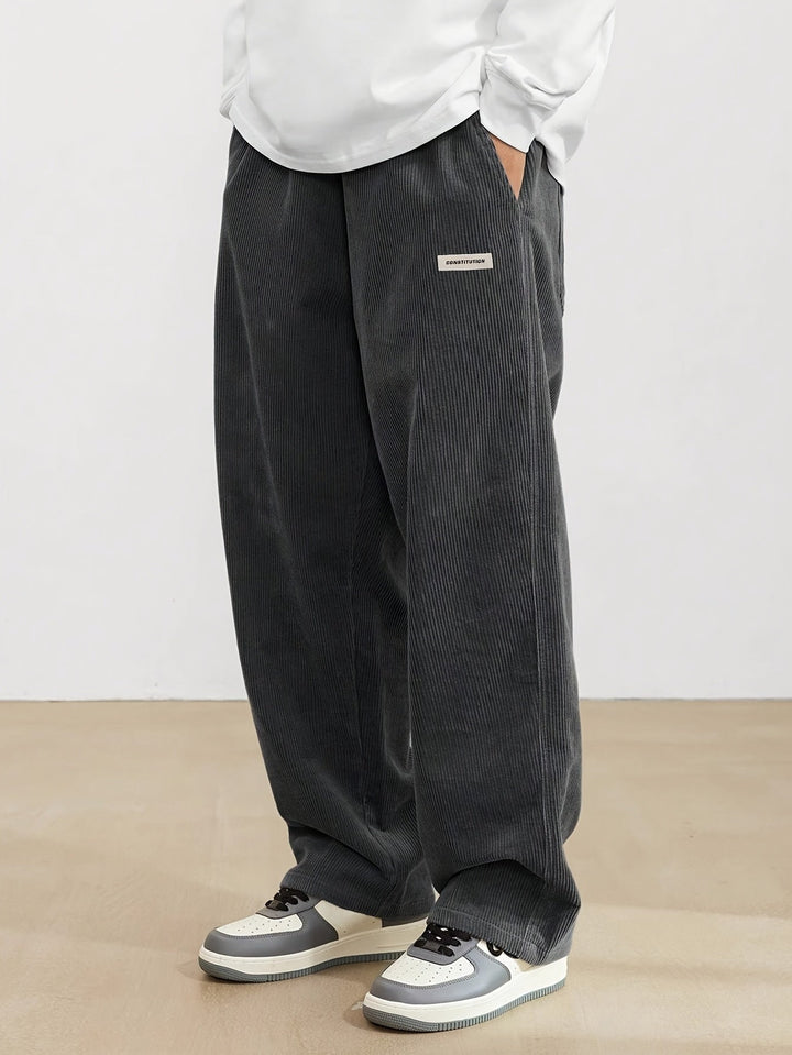 Emil | Pantalon décontracté en velours côtelé à jambes larges Homme
